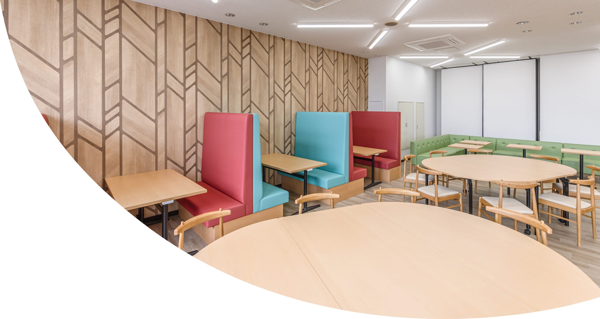 Campus Tour & Consultation 個別見学・個別相談